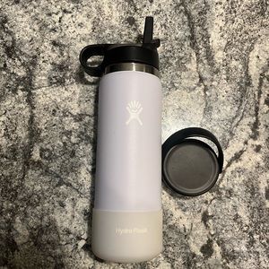 Hydro flask water bottle in fog